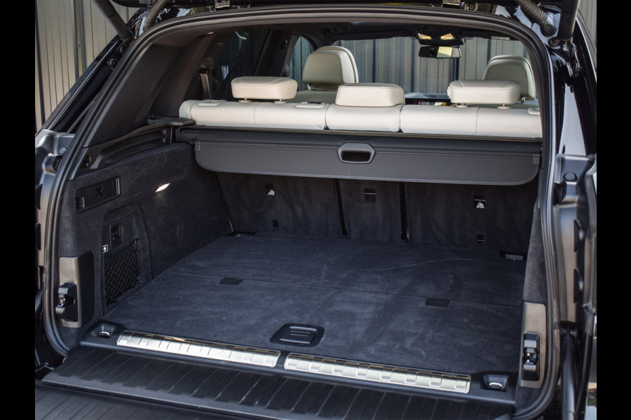 BMW X5 xDrive50e | M-SPORT | COMFORT ACCESS | SOFT-CLOSE | TREKHAAK | PANORAMADAK -SKY LOUNGE | MASSAGE STOELEN | ACOUSTIC GLASS | 4-ZO