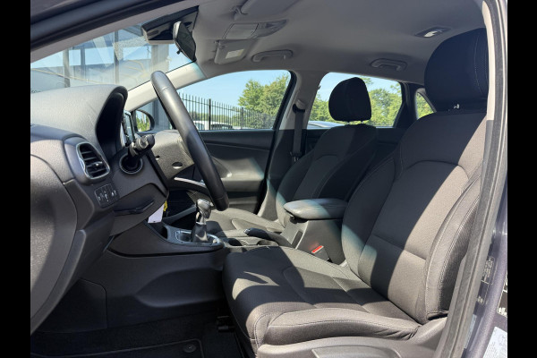 Hyundai i30 1.0 T-GDI Comfort 2e Eigenaar,Camera,Navi,Dealer Onderhouden,120pk,Clima,Cruise,Pdc,Lm Velgen,Nieuwe Apk bij Aflevering