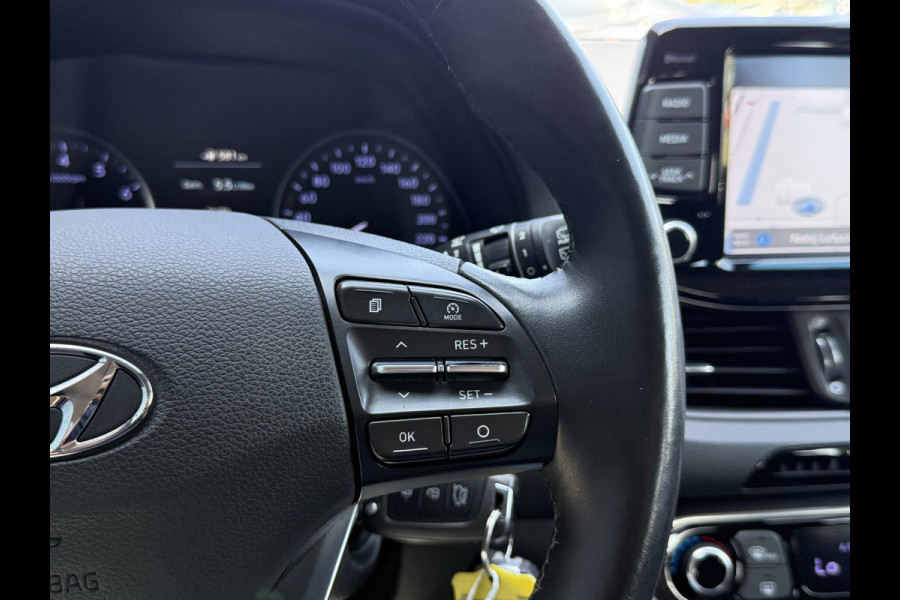 Hyundai i30 1.0 T-GDI Comfort 2e Eigenaar,Camera,Navi,Dealer Onderhouden,120pk,Clima,Cruise,Pdc,Lm Velgen,Nieuwe Apk bij Aflevering