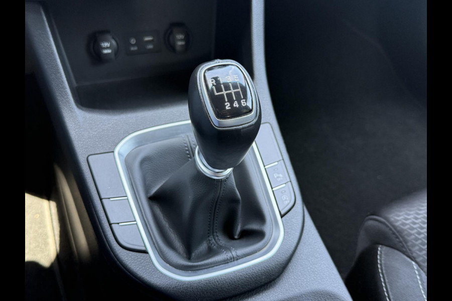 Hyundai i30 1.0 T-GDI Comfort 2e Eigenaar,Camera,Navi,Dealer Onderhouden,120pk,Clima,Cruise,Pdc,Lm Velgen,Nieuwe Apk bij Aflevering