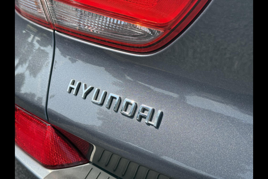 Hyundai i30 1.0 T-GDI Comfort 2e Eigenaar,Camera,Navi,Dealer Onderhouden,120pk,Clima,Cruise,Pdc,Lm Velgen,Nieuwe Apk bij Aflevering