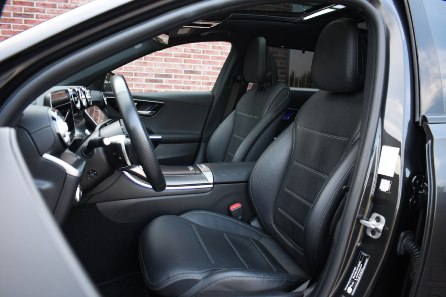 Mercedes-Benz C-Klasse Estate 300 e AMG Pano Distr Trekh HUD 360 Night Massage
