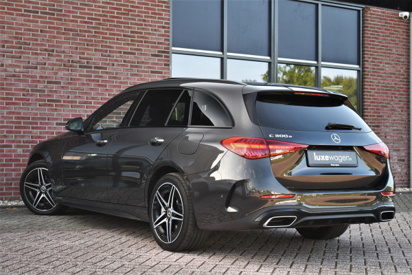 Mercedes-Benz C-Klasse Estate 300 e AMG Pano Distr Trekh HUD 360 Night Massage