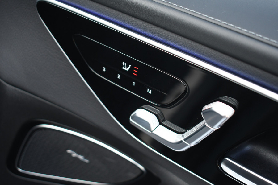 Mercedes-Benz C-Klasse Estate 300 e AMG Pano Distr Trekh HUD 360 Night Massage