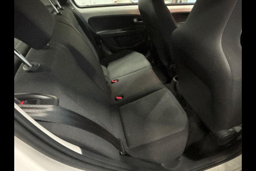 Volkswagen up! 1.0 BMT move up! NWE Model | Airco | DAB+ | 5 deurs | Elktr. pakket