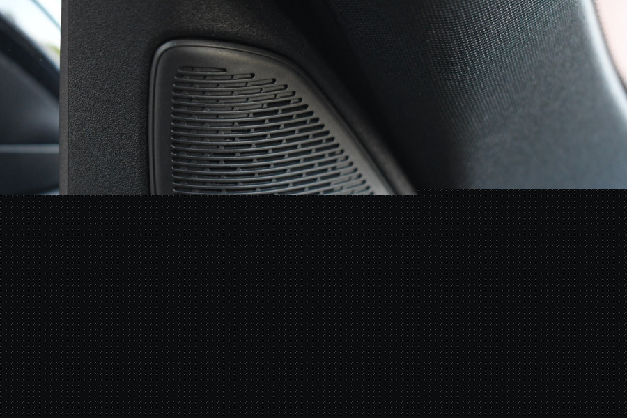 Mercedes-Benz C-Klasse Estate 300 e AMG Pano Distr Trekh HUD 360 Night Massage