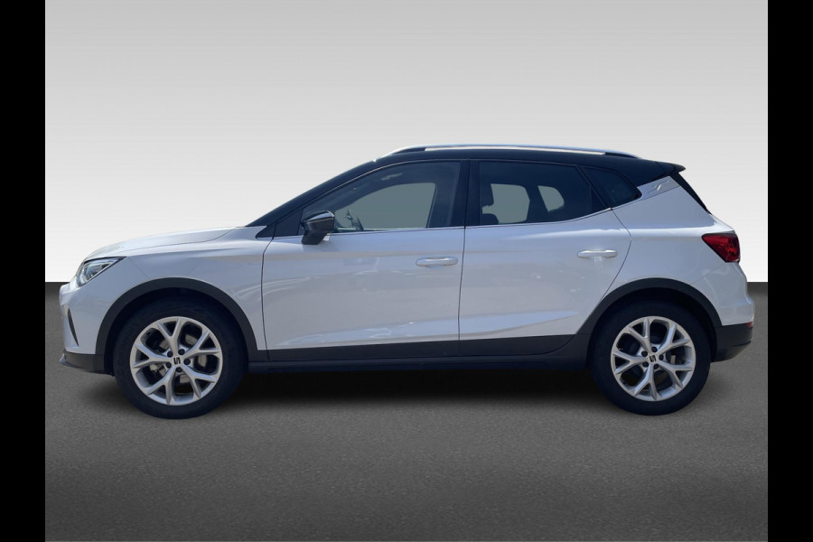Seat Arona 1.0 EcoTSI FR Business Connect  | zwart dak |