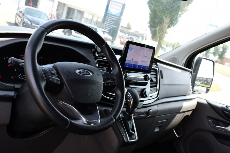 Ford Transit Custom 300 2.0 TDCI L2H1 DC Black Edition Camera, Adaptieve Cruise, 170Pk, Carplay, Xenon, Automaat, Leder, Multimedia, Sensoren, 2 x Schuifdeur, UNIEK!