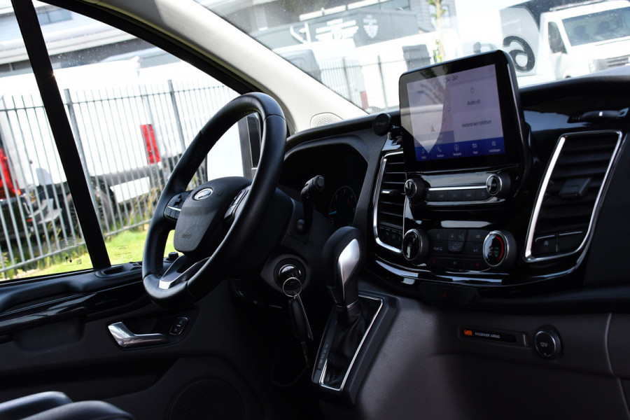 Ford Transit Custom 300 2.0 TDCI L2H1 DC Black Edition Camera, Adaptieve Cruise, 170Pk, Carplay, Xenon, Automaat, Leder, Multimedia, Sensoren, 2 x Schuifdeur, UNIEK!