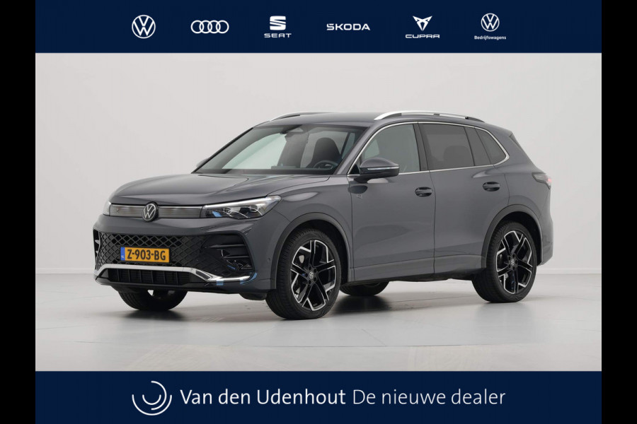 Volkswagen Tiguan 1.5 eTSI R Line Business Navigatie Camera Stoelverwarming Trekhaak