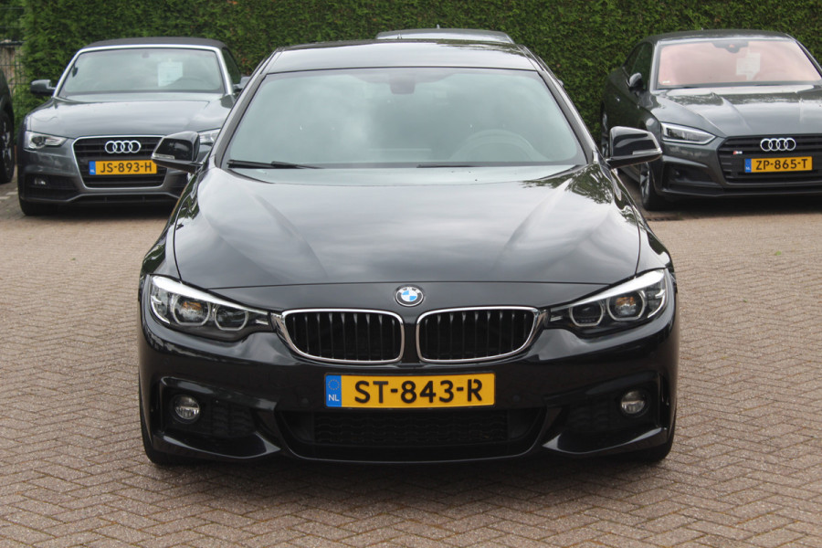 BMW 4 Serie Gran Coupé 420i Corporate Lease High Executive / Leder / Head-up / 18'' / Navigatie / Stoelverwarming / Getint glas / Cruise control