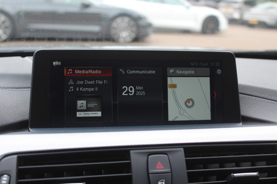 BMW 4 Serie Gran Coupé 420i Corporate Lease High Executive / Leder / Head-up / 18'' / Navigatie / Stoelverwarming / Getint glas / Cruise control