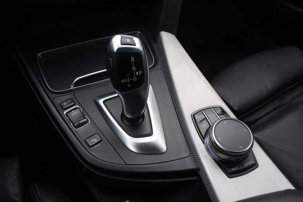 BMW 4 Serie Gran Coupé 420i Corporate Lease High Executive / Leder / Head-up / 18'' / Navigatie / Stoelverwarming / Getint glas / Cruise control