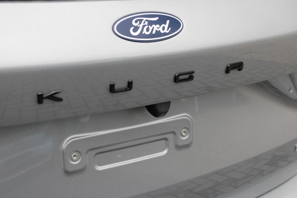 Ford Kuga 2.5 PHEV ST-Line X | SCI | 243pk Wegklapbare Trekhaak | Winterpack | Panorama dak | 19 inch velgen | Technology Pack | Solar Silver
