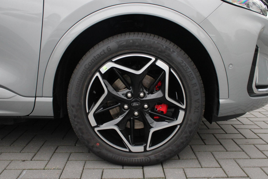 Ford Kuga 2.5 PHEV ST-Line X | SCI | 243pk Wegklapbare Trekhaak | Winterpack | Panorama dak | 19 inch velgen | Technology Pack | Solar Silver