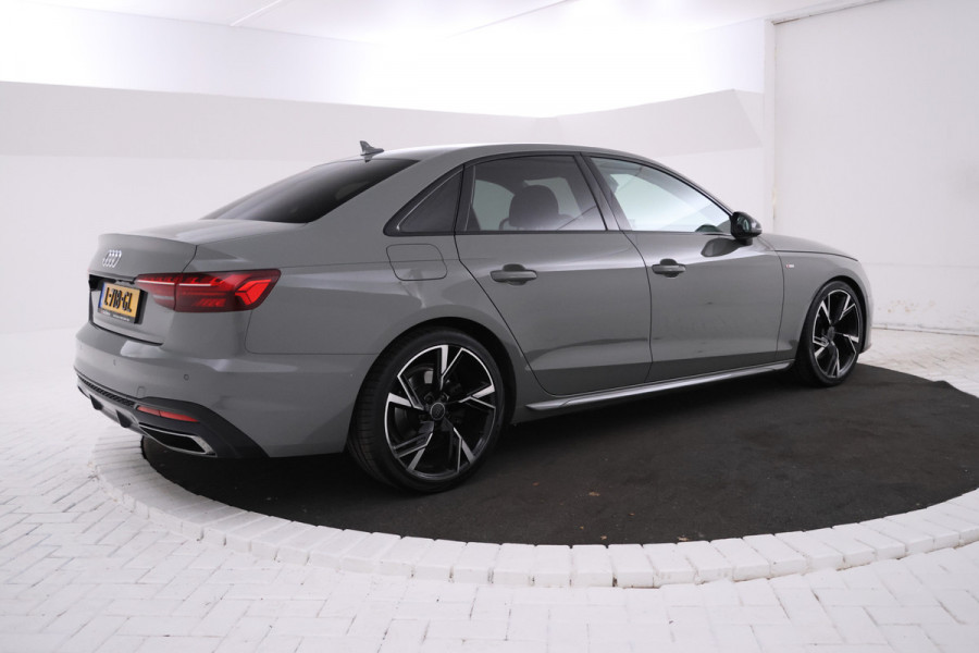 Audi A4 Limousine 35 TFSI Launch edition Sport Automaat, Navigatie, Sportstoelen, 19 inch!