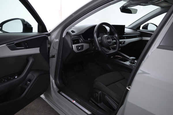 Audi A4 Limousine 35 TFSI Launch edition Sport Automaat, Navigatie, Sportstoelen, 19 inch!