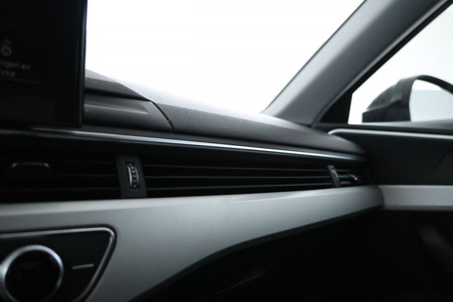 Audi A4 Limousine 35 TFSI Launch edition Sport Automaat, Navigatie, Sportstoelen, 19 inch!