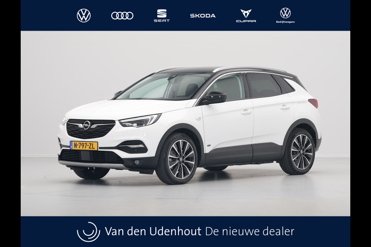 Opel Grandland X 1.6 Turbo Hybrid4 300pk Innovation Navigatie Camera Elek. klep Keyless Carplay Side Assist 68 Opel Grandland X 1.6 Turbo Hybrid4 300pk Innovation Navigatie Camera Elek. klep Keyless Carplay Side Assist 68