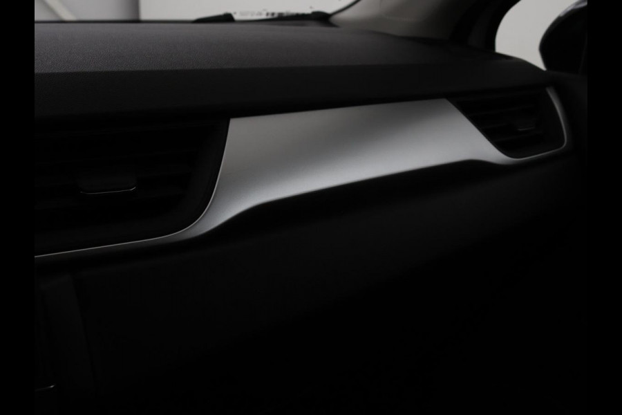 Renault Captur 1.0 TCe 90 Zen | Camera | Cruise control | PDC | Full LED | Navigatie | Carplay | DAB | LMV 17 inch |