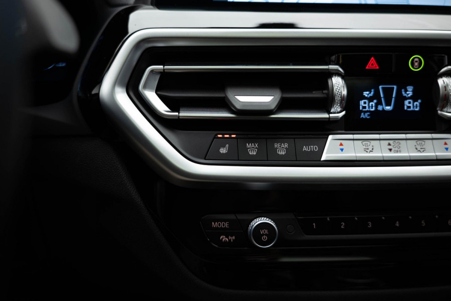 BMW X3 xDrive20i Business Edition Plus |Pano|Leder|Adaptive|