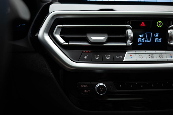 BMW X3 xDrive20i Business Edition Plus |Pano|Leder|Adaptive|