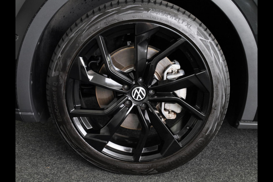 Volkswagen ID.5 Pro Business 77 kWh 285PK | Navigatie | 21 Inch | Elektrische a klep | Camera |
