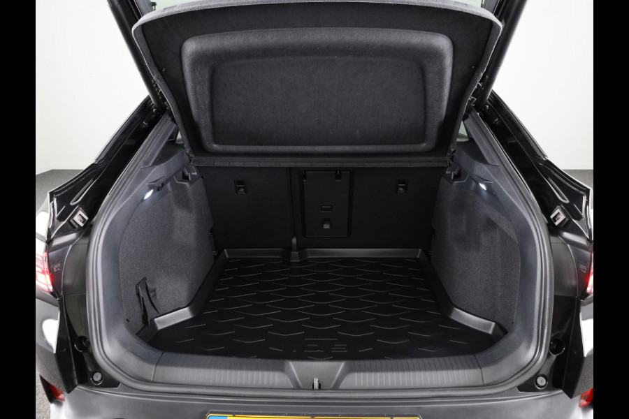 Volkswagen ID.5 Pro Business 77 kWh 285PK | Navigatie | 21 Inch | Elektrische a klep | Camera |
