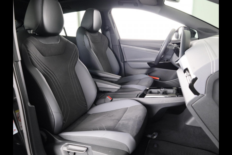 Volkswagen ID.5 Pro Business 77 kWh 285PK | Navigatie | 21 Inch | Elektrische a klep | Camera |