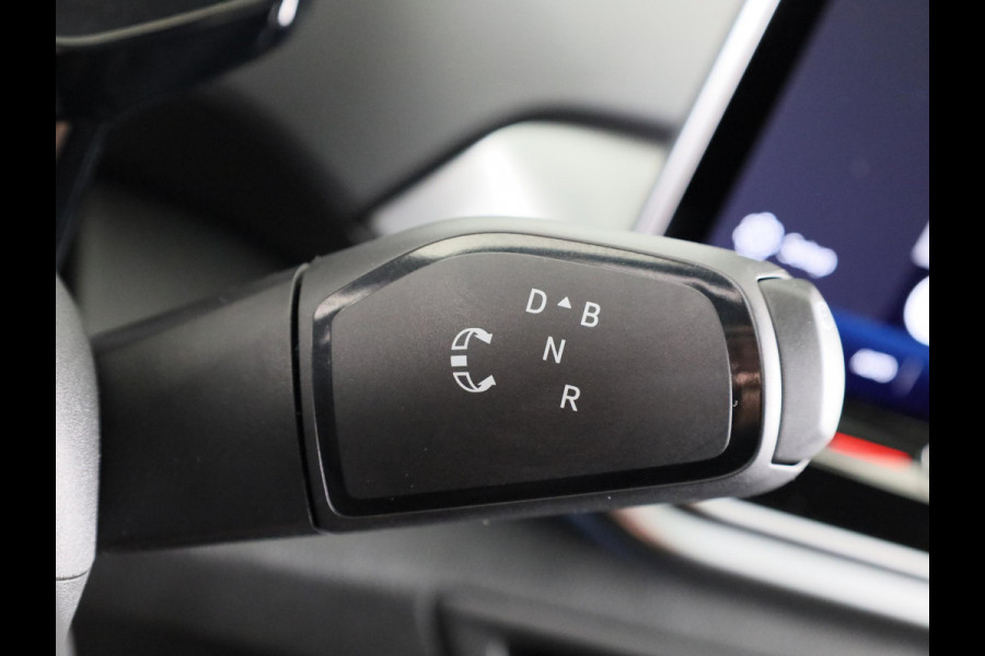 Volkswagen ID.5 Pro Business 77 kWh 285PK | Navigatie | 21 Inch | Elektrische a klep | Camera |