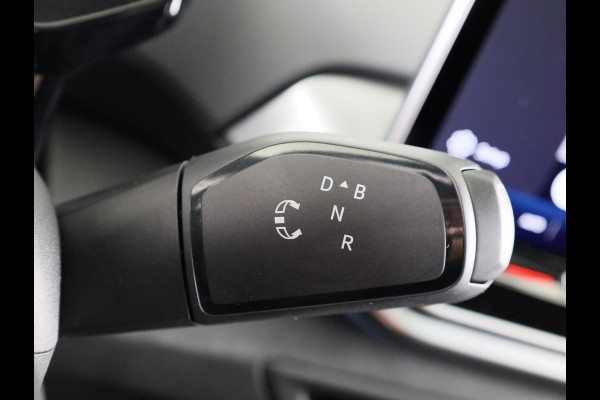 Volkswagen ID.5 Pro Business 77 kWh 285PK | Navigatie | 21 Inch | Elektrische a klep | Camera |