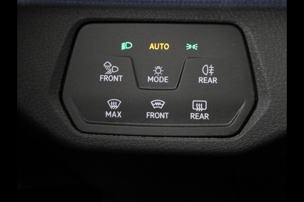 Volkswagen ID.5 Pro Business 77 kWh 285PK | Navigatie | 21 Inch | Elektrische a klep | Camera |