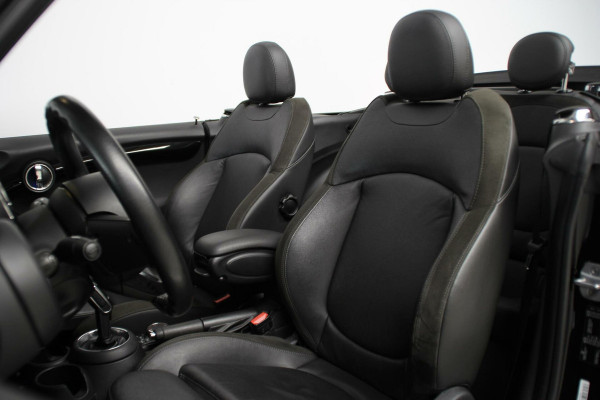 MINI Cabrio 2.0 Cooper S Chili Automaat 192 PK Facelift | Carplay | Cruise | Stoelverwarming | Leder | Climate | LED | PDC |