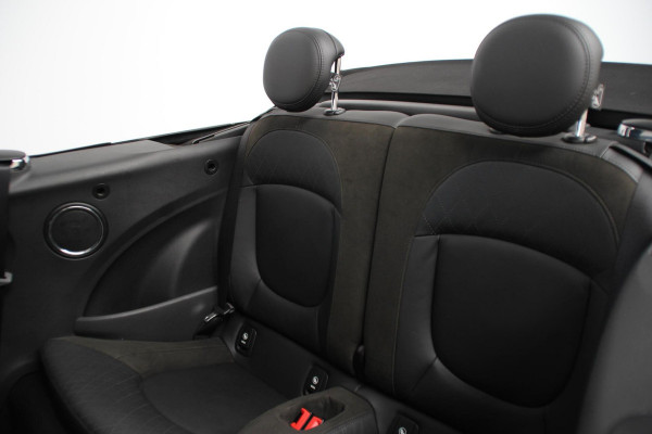 MINI Cabrio 2.0 Cooper S Chili Automaat 192 PK Facelift | Carplay | Cruise | Stoelverwarming | Leder | Climate | LED | PDC |
