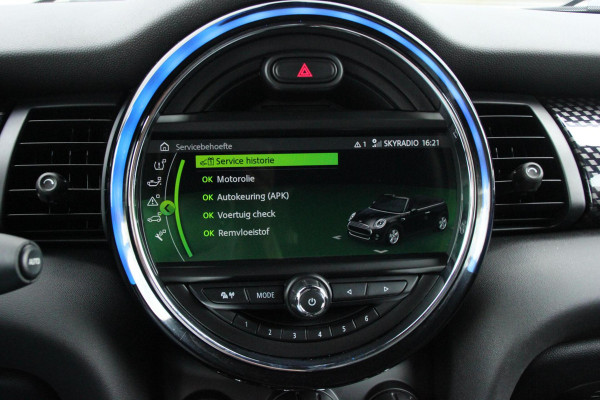 MINI Cabrio 2.0 Cooper S Chili Automaat 192 PK Facelift | Carplay | Cruise | Stoelverwarming | Leder | Climate | LED | PDC |