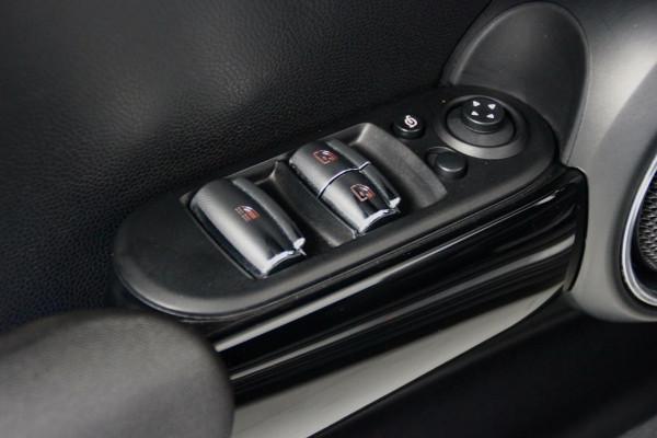 MINI Cabrio 2.0 Cooper S Chili Automaat 192 PK Facelift | Carplay | Cruise | Stoelverwarming | Leder | Climate | LED | PDC |