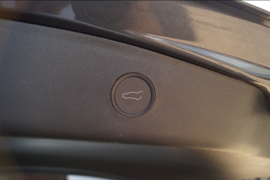Tesla Model 3 Long Range AWD 75kWh 351pk -PANO-LEER- VERKOCHT