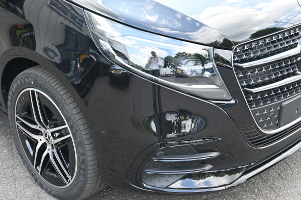 Mercedes-Benz V-Klasse 250d 4-Matic AMG Avantgarde XL Extralang Incl BTW en BPM 8 zitplaatsen