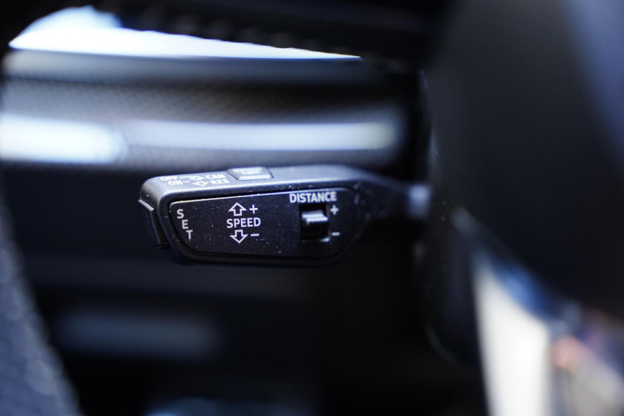 Audi Q8 4.0 TDI V8 SQ8 Quattro 55 D.Km RS-Stoelen