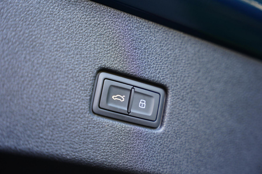 Audi Q8 4.0 TDI V8 SQ8 Quattro 55 D.Km RS-Stoelen