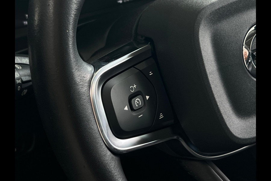 Volvo XC40 1.5 T4 Recharge Inscription Expression NL AUTO | CAMERA | TREKHAAK | LEDER | PANO |