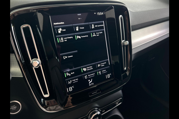 Volvo XC40 1.5 T4 Recharge Inscription Expression NL AUTO | CAMERA | TREKHAAK | LEDER | PANO |