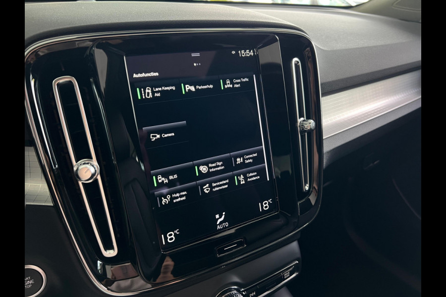Volvo XC40 1.5 T4 Recharge Inscription Expression NL AUTO | CAMERA | TREKHAAK | LEDER | PANO |
