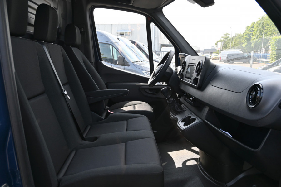 Mercedes-Benz Sprinter 315 CDI L2H1 RWD Camera, Apple Carplay / Android Auto