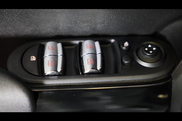 MINI Mini 1.5 Cooper Chili / AUT / 5 Deurs / Open Panoramadak / Navi / Ecc / Elek Pakket / Led / Pdc / 17 Inch