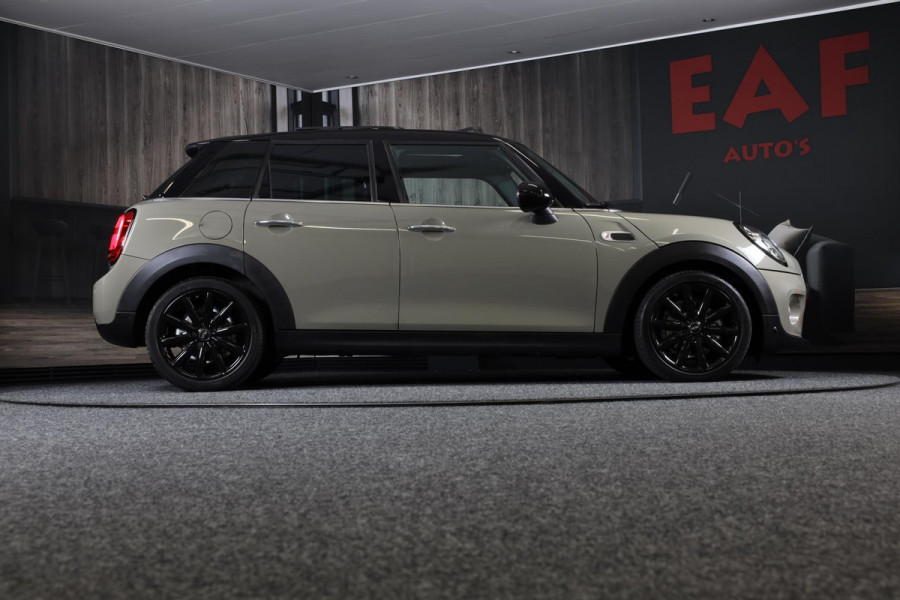 MINI Mini 1.5 Cooper Chili / AUT / 5 Deurs / Open Panoramadak / Navi / Ecc / Elek Pakket / Led / Pdc / 17 Inch