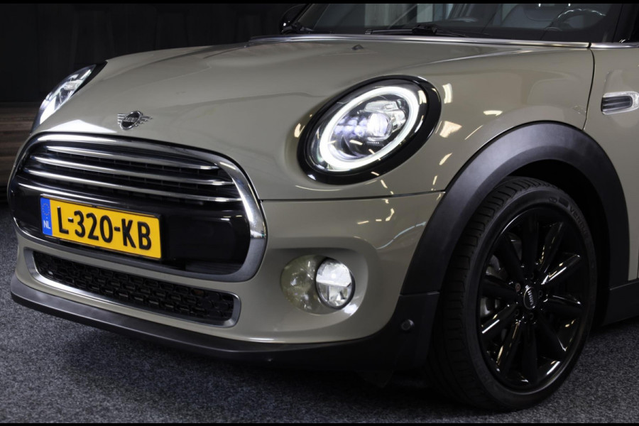 MINI Mini 1.5 Cooper Chili / AUT / 5 Deurs / Open Panoramadak / Navi / Ecc / Elek Pakket / Led / Pdc / 17 Inch