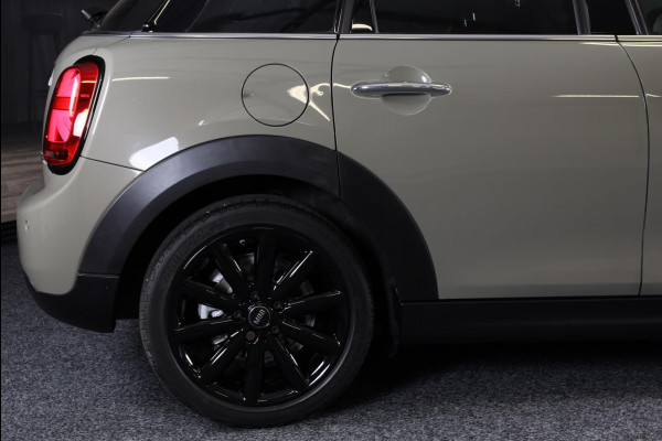 MINI Mini 1.5 Cooper Chili / AUT / 5 Deurs / Open Panoramadak / Navi / Ecc / Elek Pakket / Led / Pdc / 17 Inch
