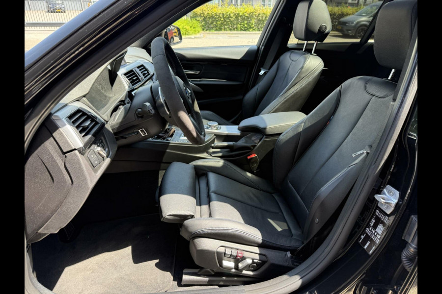 BMW 3 Serie Touring 340i M Sport Edition PANORAMADAK BOM VOL