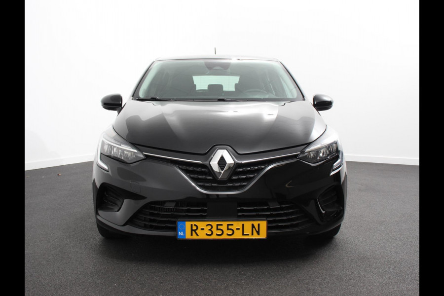 Renault Clio 1.0 TCe 90 Equilibre Cruise Control Navigatie Apple Carplay / Android Auto Parkeersensoren Full LED